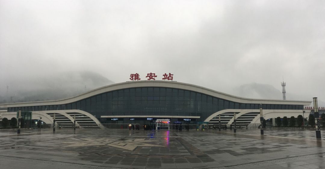 深圳到雅安貨運(yùn)站-上門提貨-一對一服務(wù)